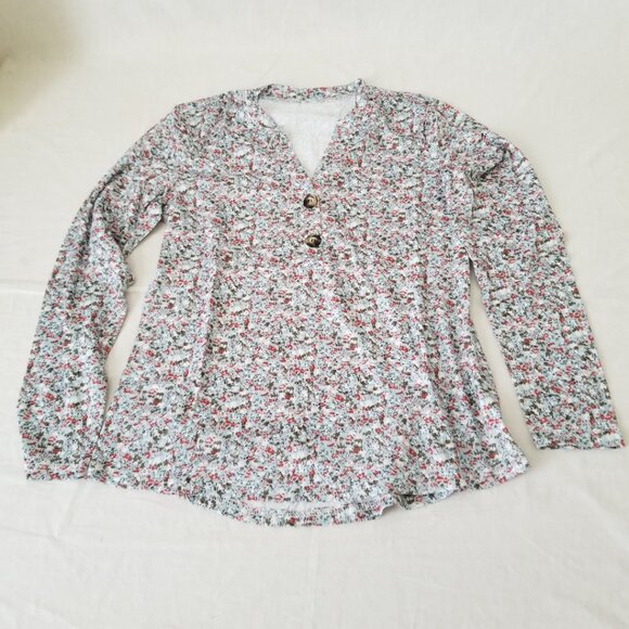 NWT! Soft Long Sleeve Pullover Top w/Floral Design /V-Neckline/ 2-Button Closure - Picture 5 of 13